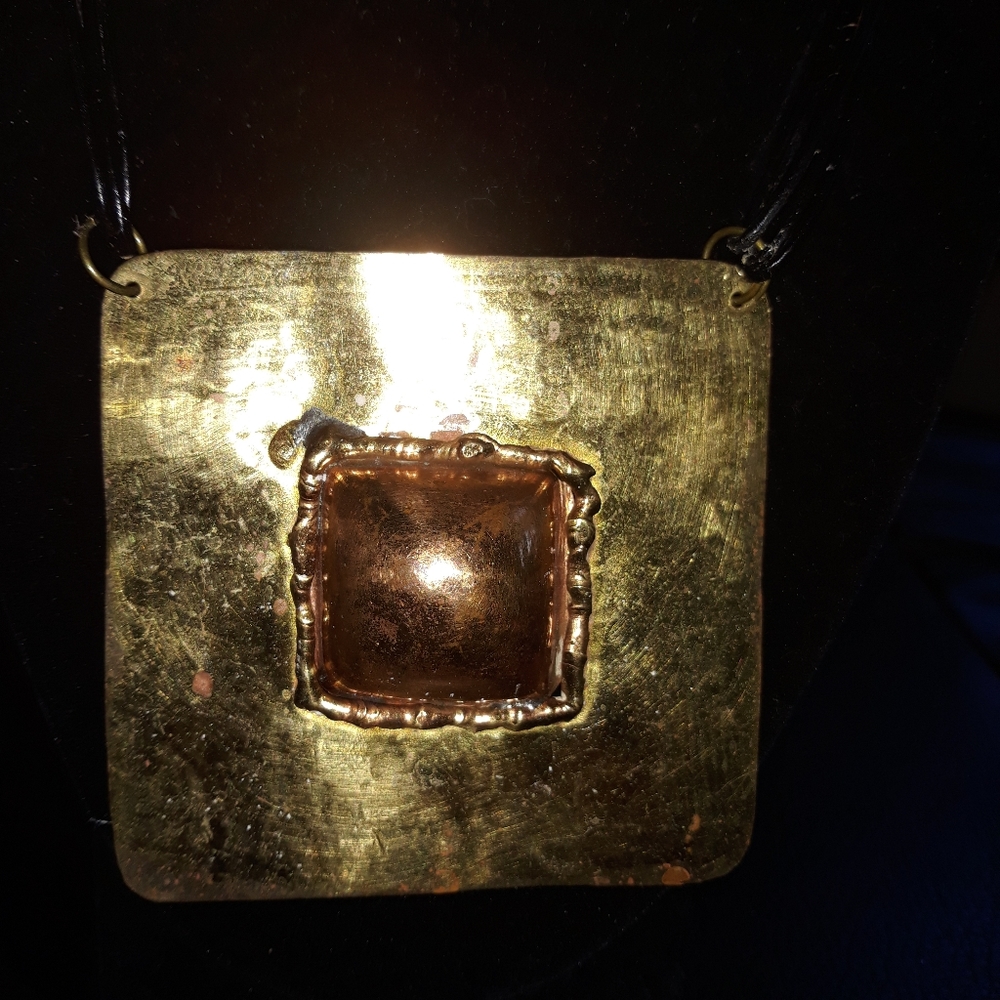 Necklce - Picture 2 of 7